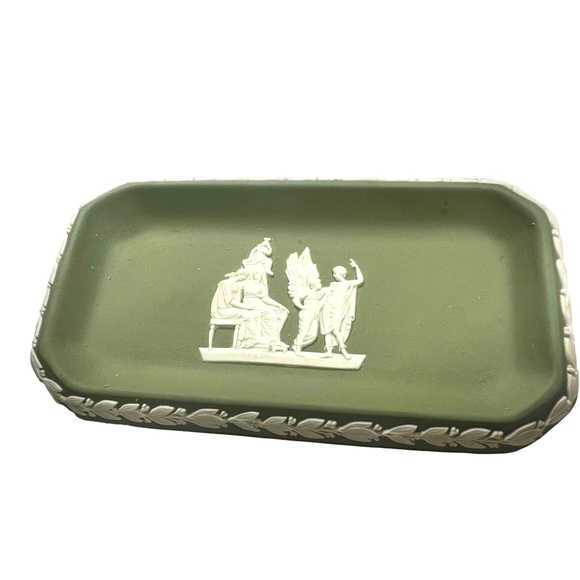 Wedgewood bundle four pieces total no chips or cracks black blue sage 1970s ? - Picture 2 of 9